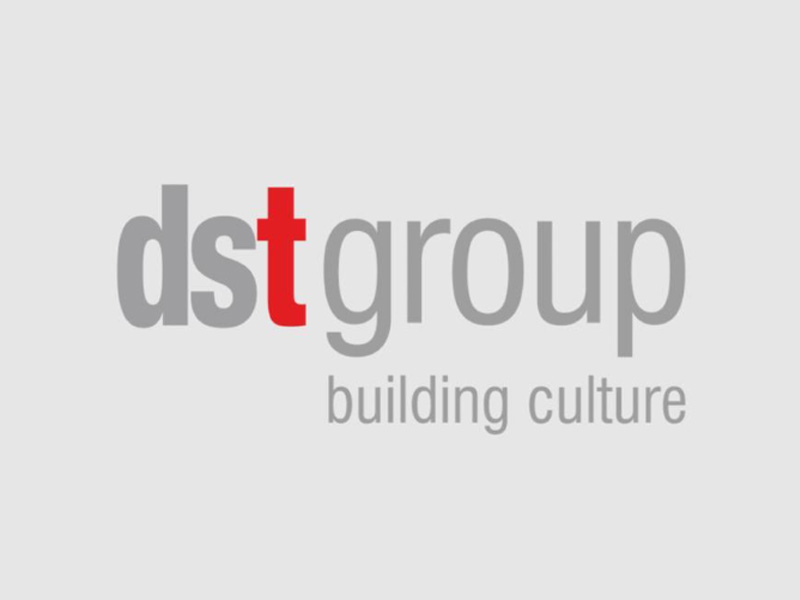 Logotipo DST Group